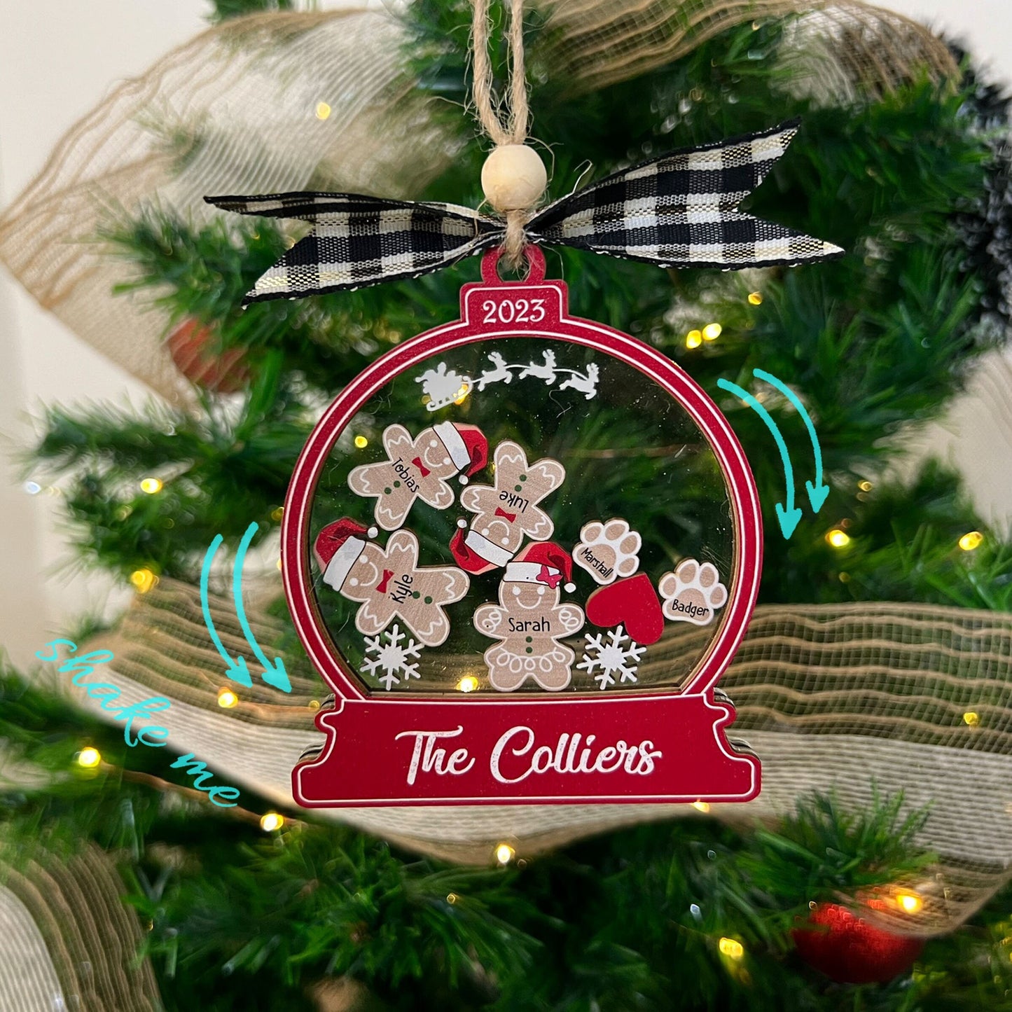 Cute Gingerbread with Christmas Hats Family Ornament 2026, 4D Customized Cookie Ornament Gift for Christmas, Custom Family Ornament