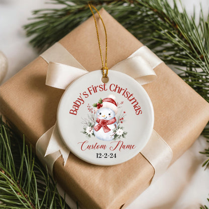 Ornement Personnalisé Premier Noël de Bébé, Prénom et Date Personnalisés, Décoration en Céramique Bonhomme de Neige, Souvenir de Vacances, Cadeau de Famille, Cadeau pour Collègue,
