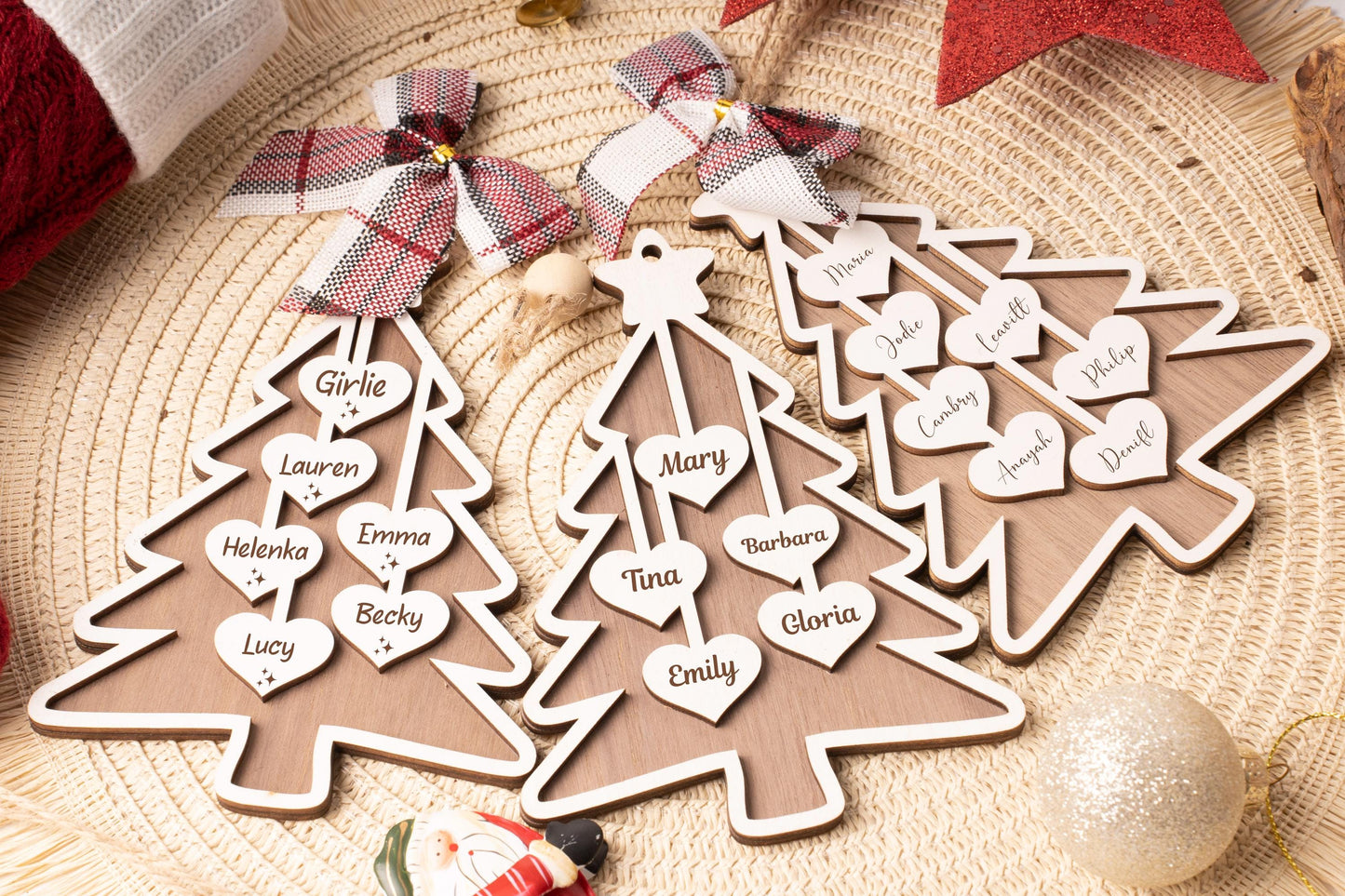 Adorno navideño de madera personalizado para la familia: recuerdo con nombres a medida